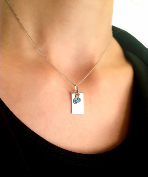 WHITE GOLD PENDANT 9CT WITH BLUE EYE